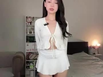 yourlittlesunrise_ on Chaturbate
