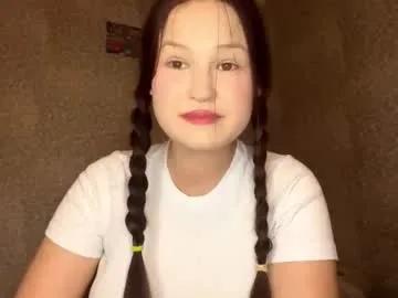 yungbusitzky on Chaturbate