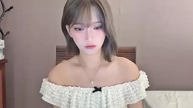 -XunMengLong- on StripChat