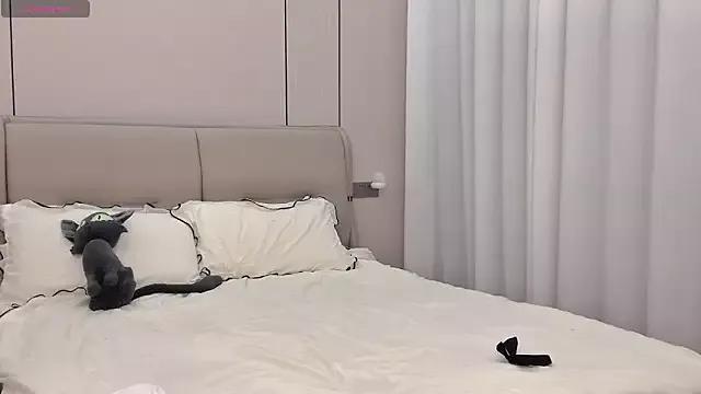 -XunMengLong- on StripChat