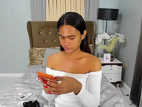 1HotAsianTS on StripChat