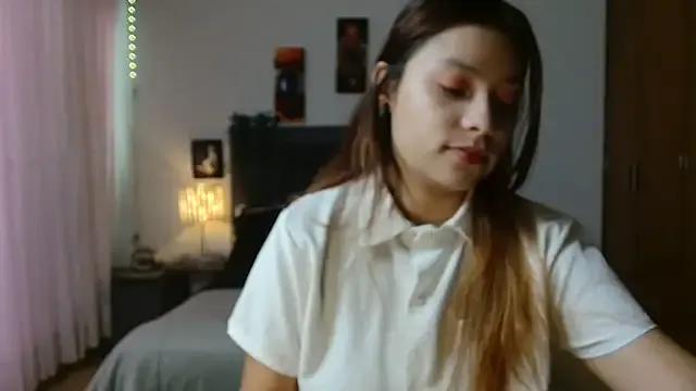 3littleschoolteens on StripChat