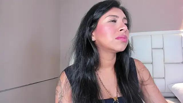 _BunnyNaugthy on StripChat