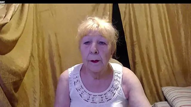 _Estelitta_5 — I need a new laptop