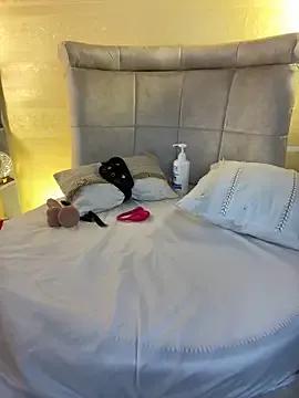 _hafsa_ on StripChat