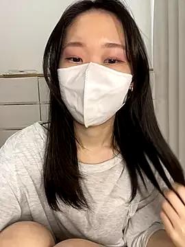 _yoru_hentai on StripChat