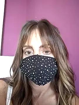 Akemi_rossi on StripChat