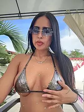 Alexandra_duque on StripChat