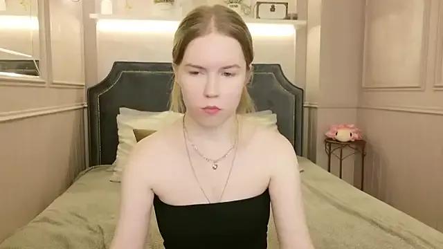 Alida_Brice on StripChat