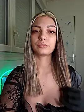 Ambre_La_nebulleuse on StripChat