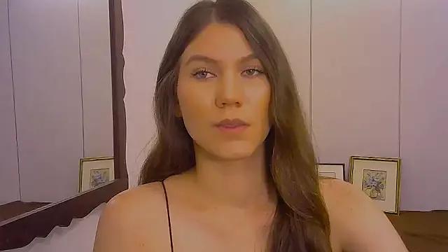 AmelieLaurent_ on StripChat