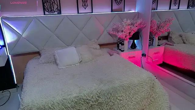 amy_miller1 on StripChat