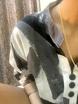 Anaya77 on StripChat