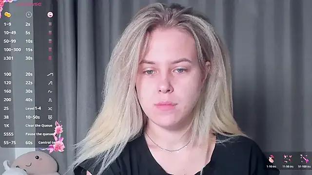 AngelAnty on StripChat