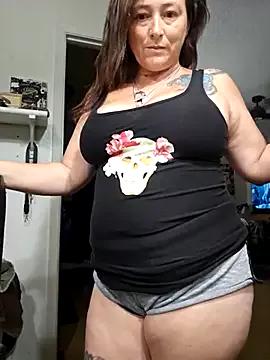 angelbaby1998 on StripChat