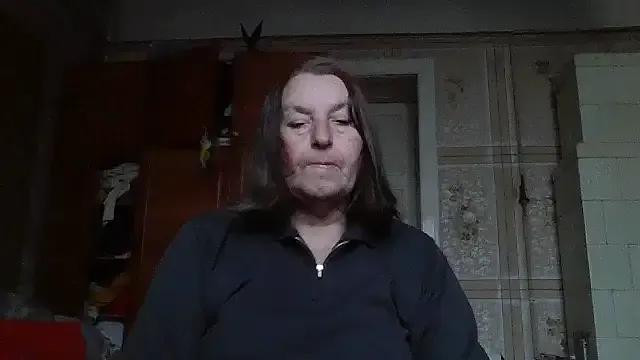 AnnaLive570 on StripChat