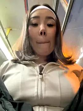 Asian_Asami on StripChat