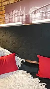 Astoria_Moon on StripChat