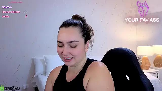 ava_blue on StripChat