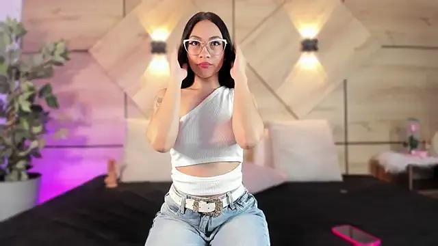 aylin_rousse on StripChat