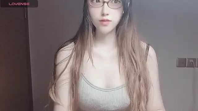 AyoHall on StripChat