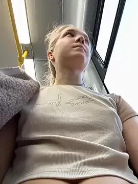 bambi_lu on StripChat