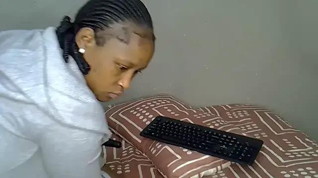 Bellabootie on StripChat