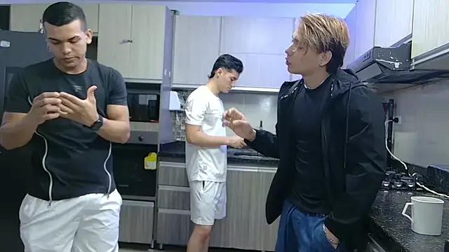 Boysgang_sex on StripChat