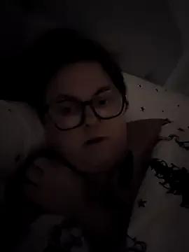 BrattyPrincess-x on StripChat