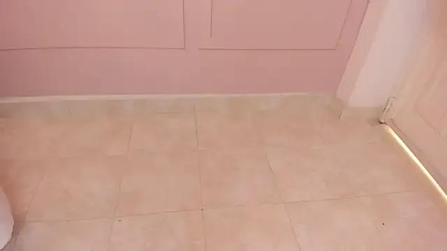 Briana_24 on StripChat