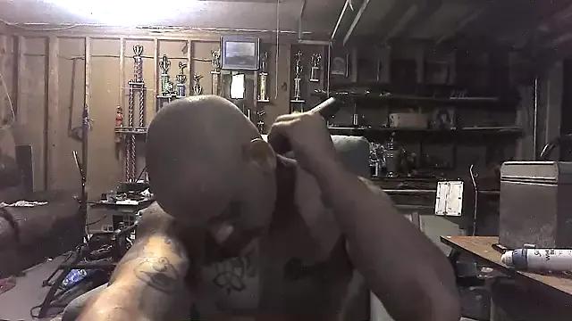 Buffshagswell on StripChat