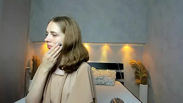 Camilla_Kelly on StripChat