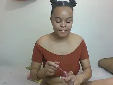 Cessylolla on StripChat