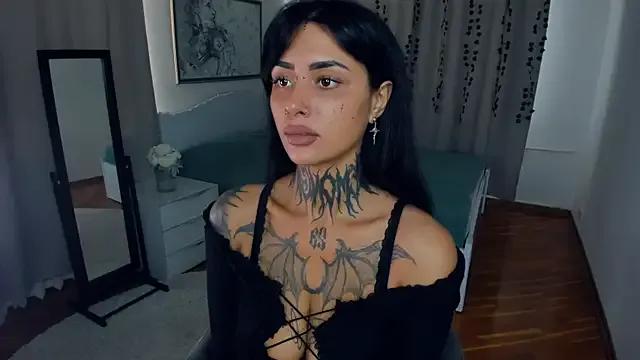 CharimgSabrina on StripChat