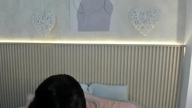 charlottebrowns_ on StripChat