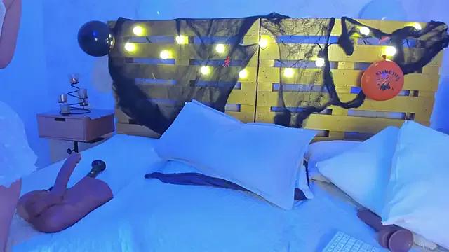 cristinapuerta_ on StripChat