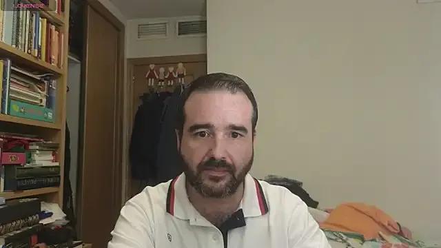 curiosillo83 on StripChat