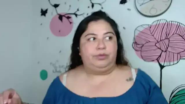 curvy_diva_ on StripChat