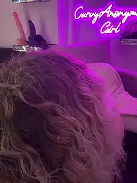 CurvyAnonymousGirl89 on StripChat