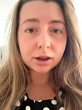 curvyflawless on StripChat