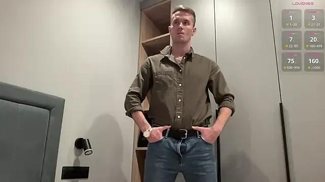 cute_mark on StripChat