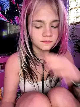 Cutiepiespanks on StripChat