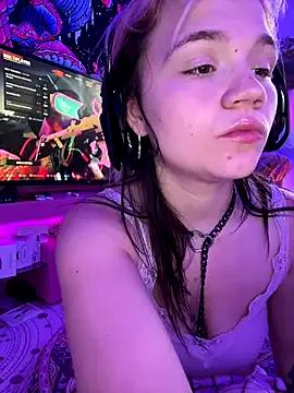 Cutiepiespanks on StripChat