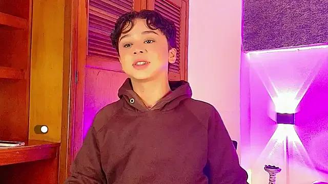 Dante_bre on StripChat