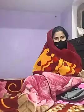 Desi_muslimcouple — Cumshot fountain