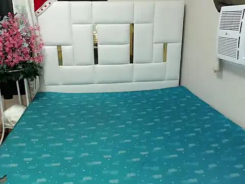 diamondnaked_ on StripChat