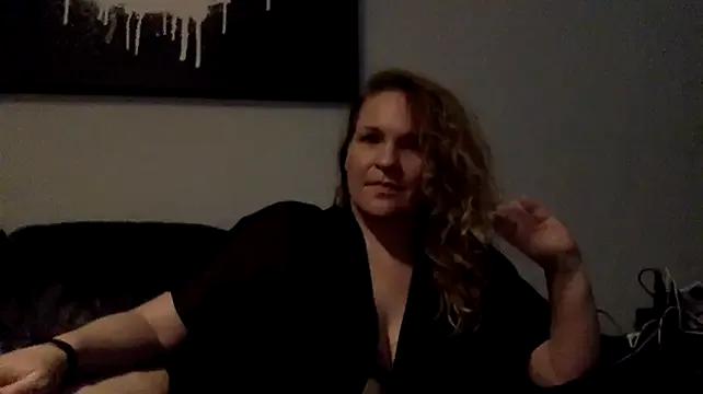 Dinslavnu on StripChat