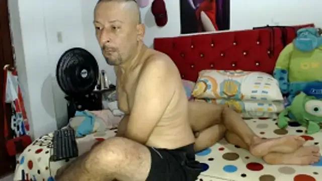 dirtycouplehot2 on StripChat