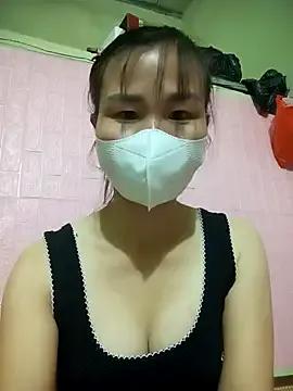 Donatella28 on StripChat