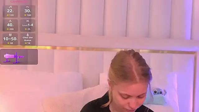 DorisHell on StripChat